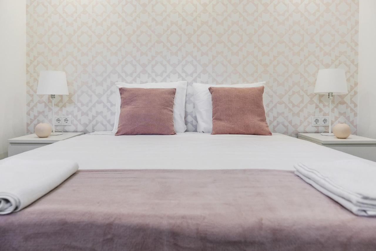 Double Room,732848665:JPEG